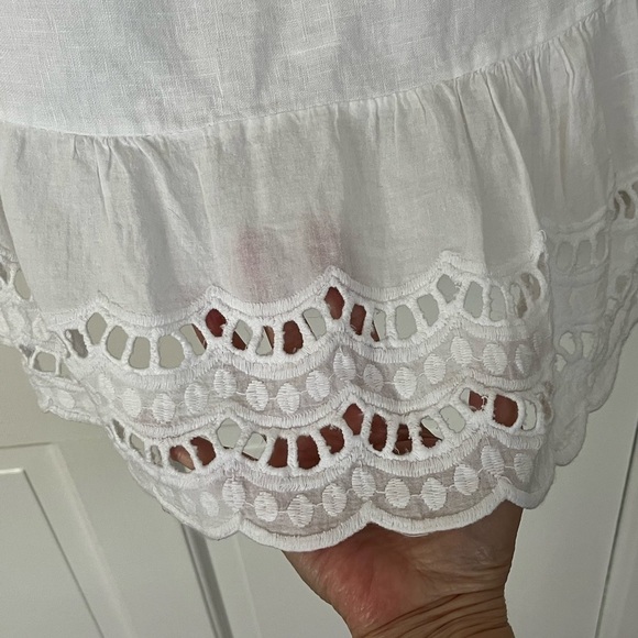 Valentina Naldi 100% Linen White Ruffled Eyelet Sleeveless Blouse Top Size Small - Picture 5 of 9